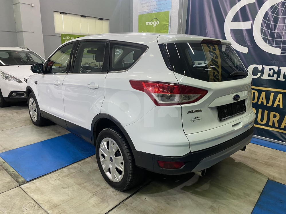 FORD KUGA 2.0