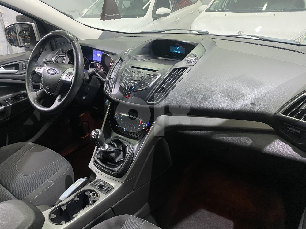 FORD KUGA 2.0
