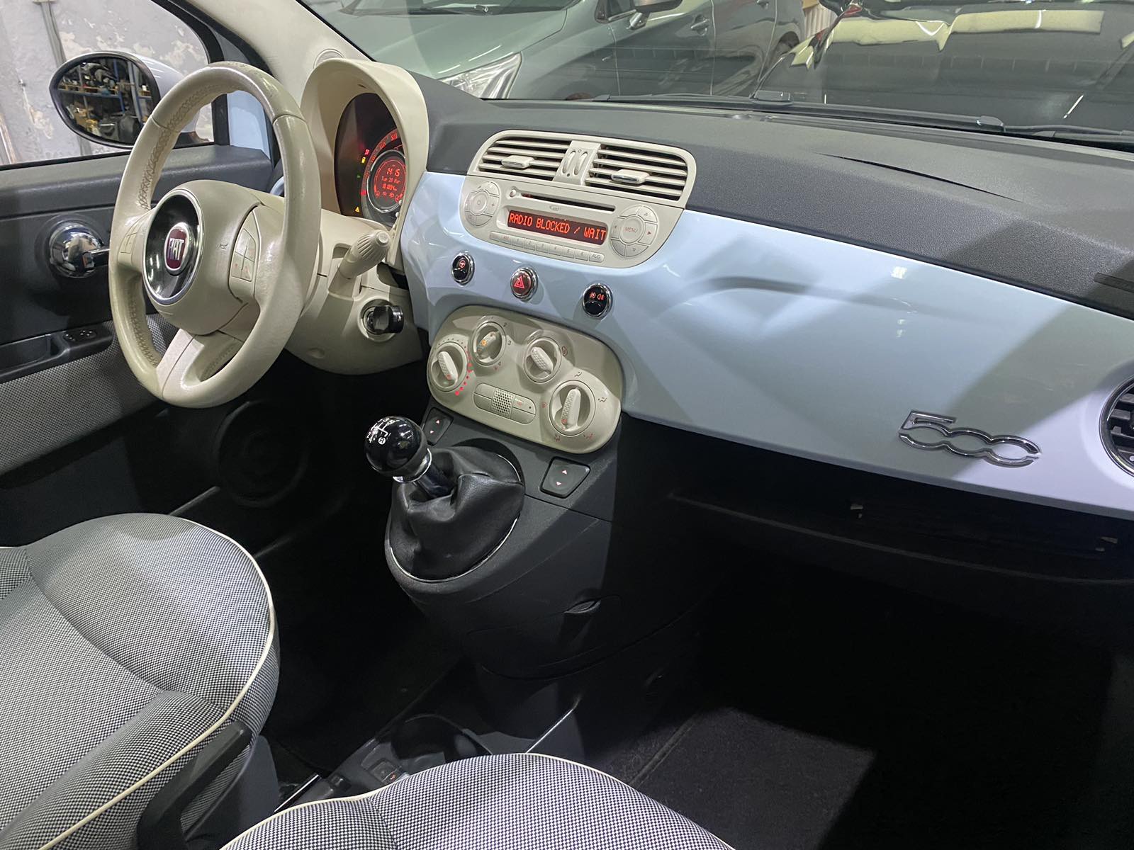 FIAT 500 1.2 , 2008 GODINA, PANORAMA, REGISTROVAN