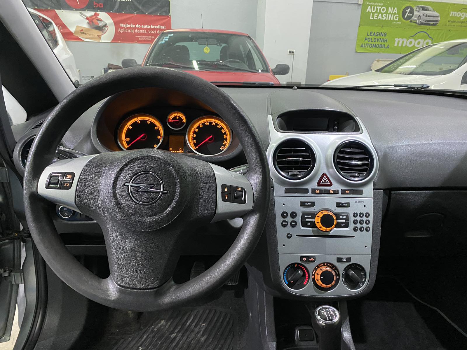 OPEL CORSA 1.3 CDTI , 2012 GODINA, VOLAN S KOMANDAMA