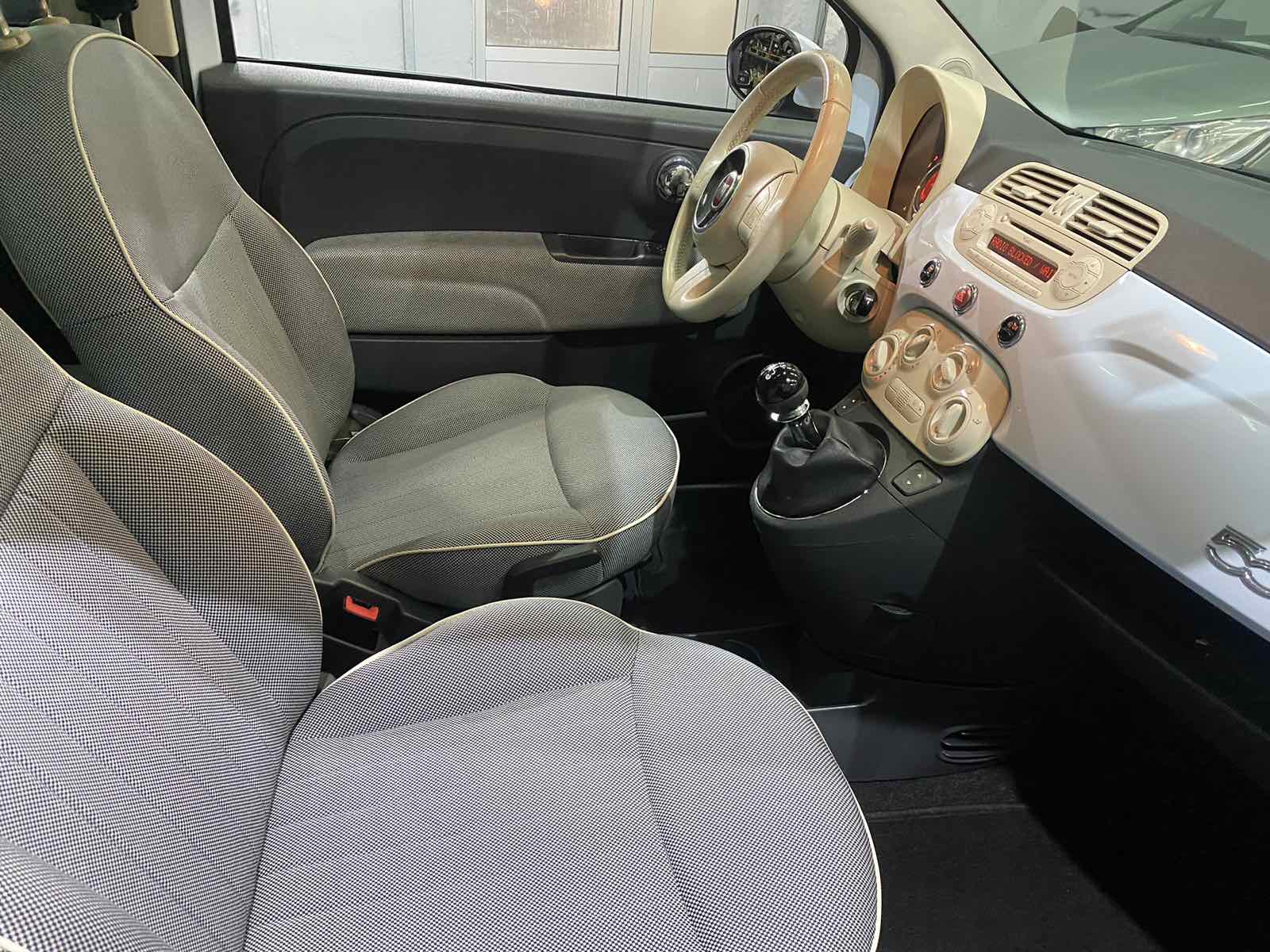 FIAT 500 1.2 , 2008 GODINA, PANORAMA, REGISTROVAN