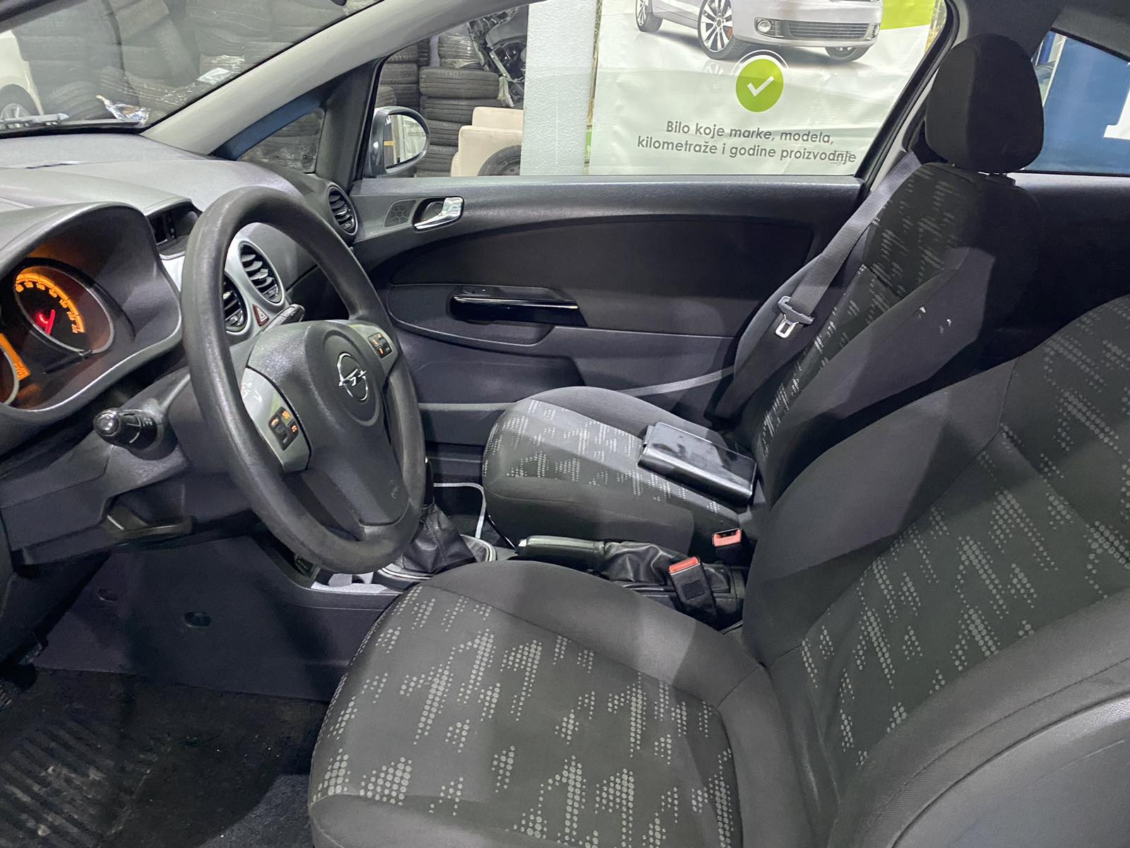 OPEL CORSA 1.3 CDTI , 2012 GODINA, VOLAN S KOMANDAMA