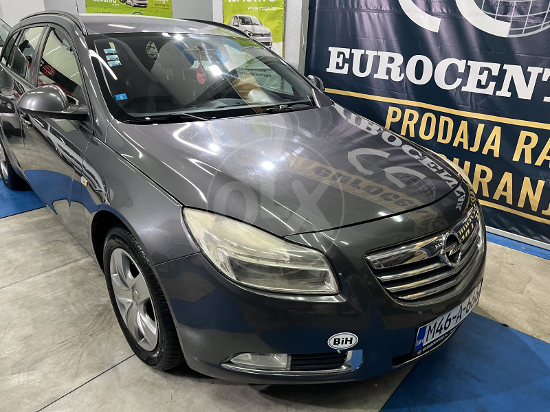 OPEL INSIGNIA 2.0 CDTI SPORTS TOURER