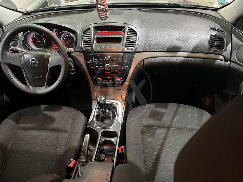 OPEL INSIGNIA 2.0 CDTI SPORTS TOURER