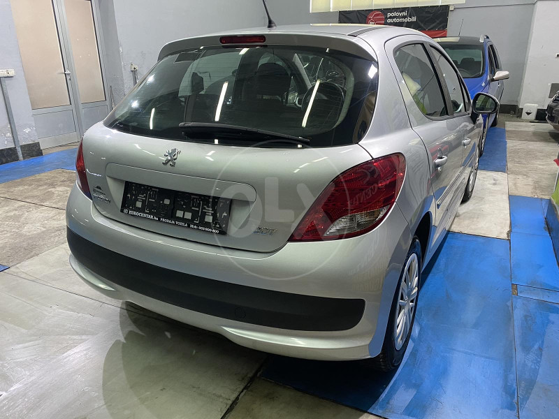 PEUGEOT 207 1.4 HDI