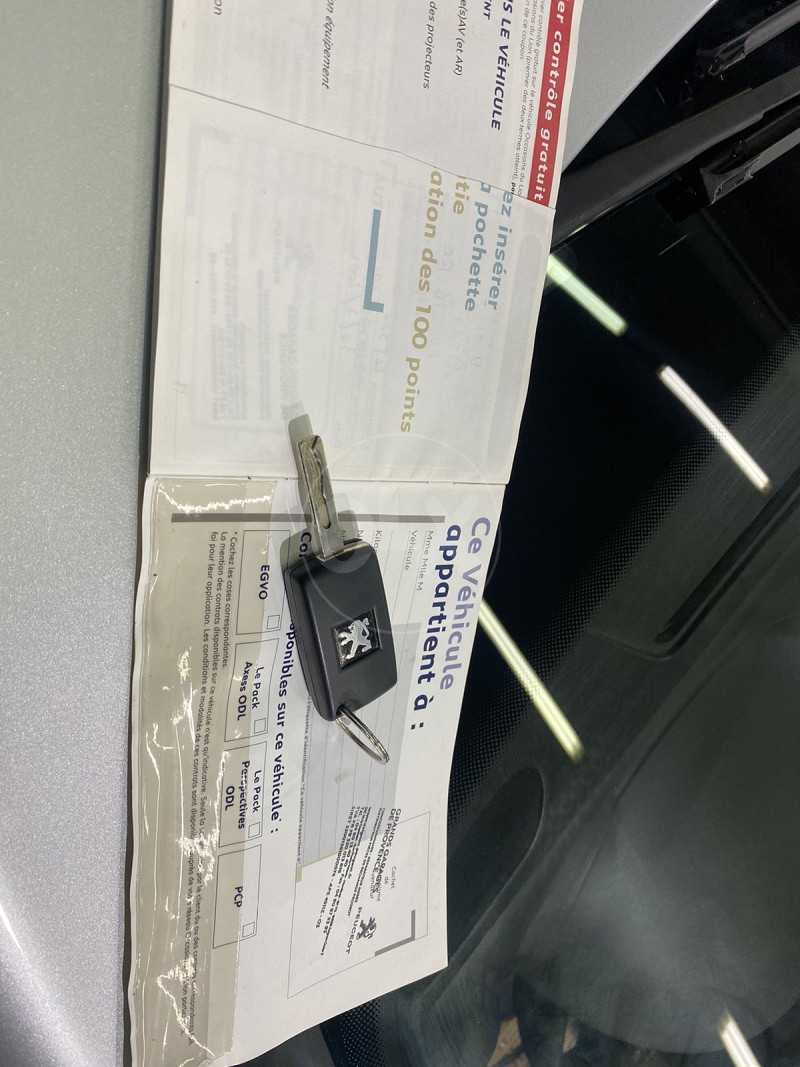 PEUGEOT 308 1.6 HDI