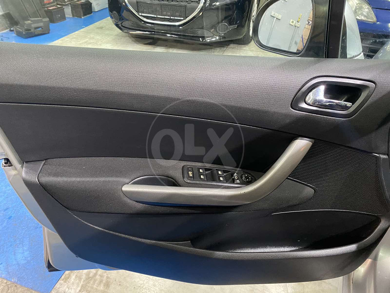 PEUGEOT 308 1.6 HDI