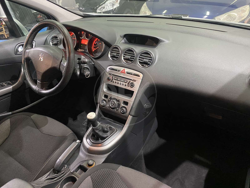 PEUGEOT 308 1.6 HDI