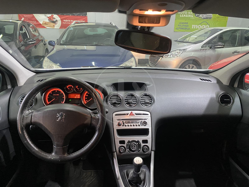 PEUGEOT 308 1.6 HDI