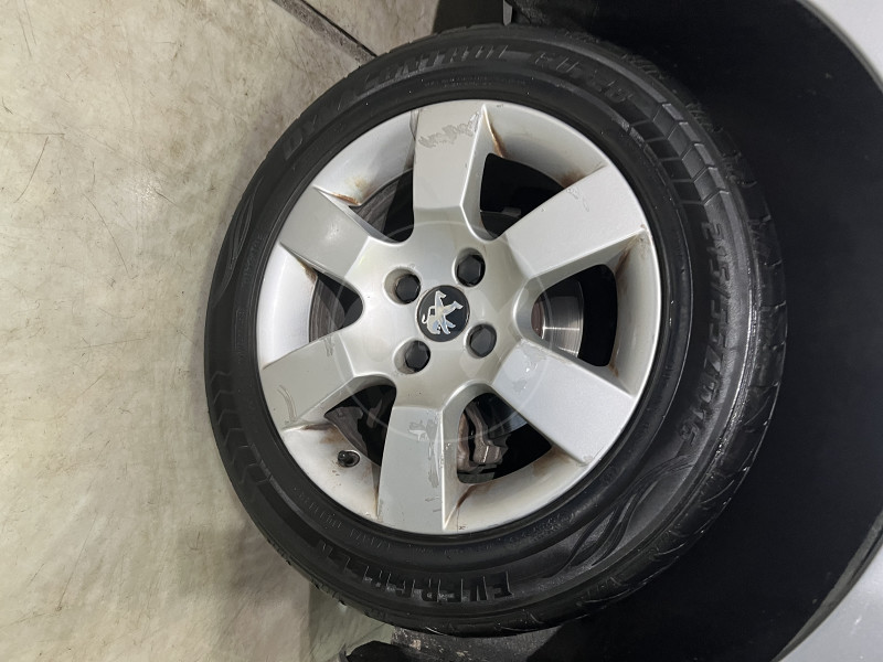 PEUGEOT 5008 1.6 HDI,7 SJEDISTA, AUTOMATIK, NAVIGACIJA