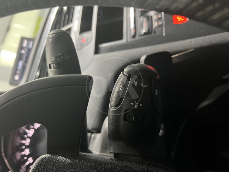 PEUGEOT 5008 1.6 HDI,7 SJEDISTA, AUTOMATIK, NAVIGACIJA