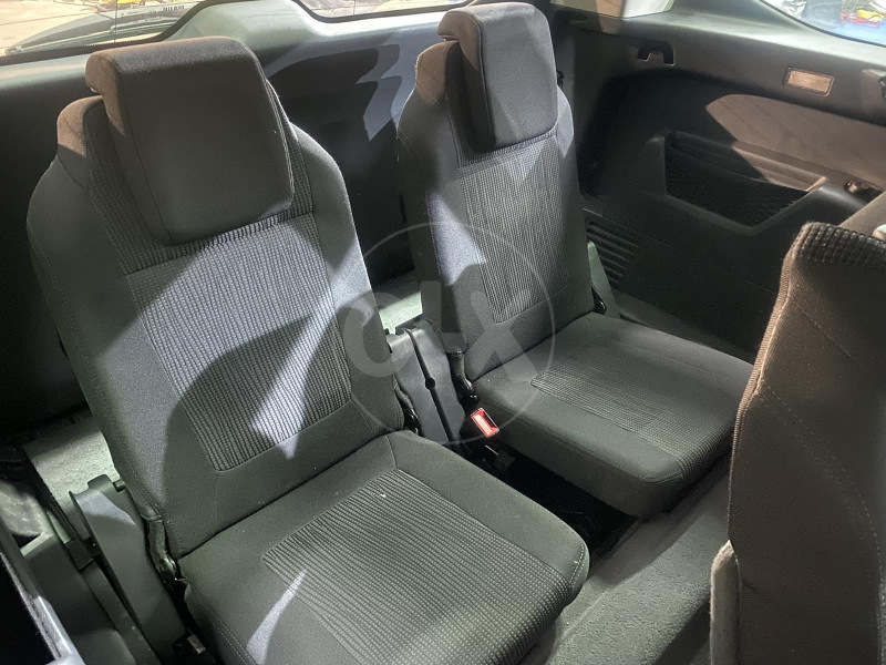 PEUGEOT 5008 AUTOMATIK