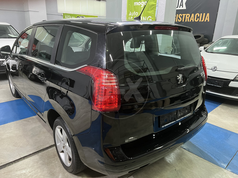PEUGEOT 5008 AUTOMATIK