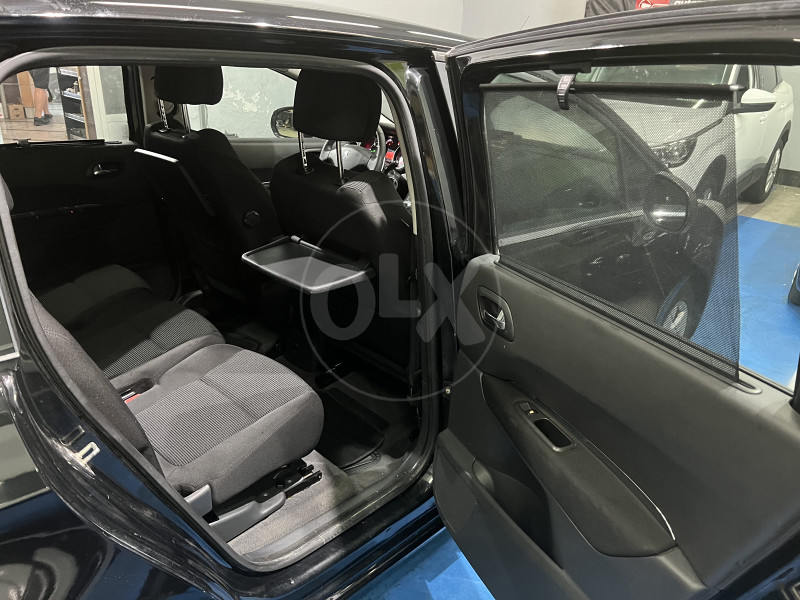 PEUGEOT 5008 AUTOMATIK