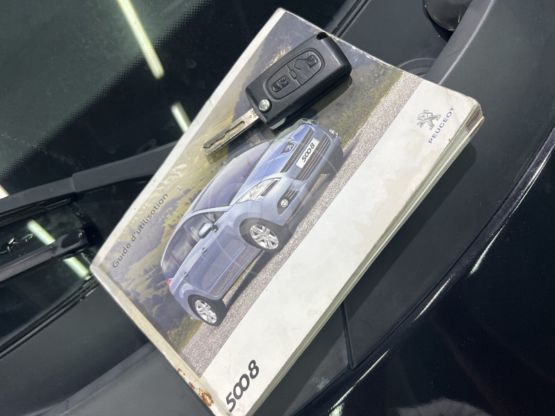 PEUGEOT 5008 AUTOMATIK