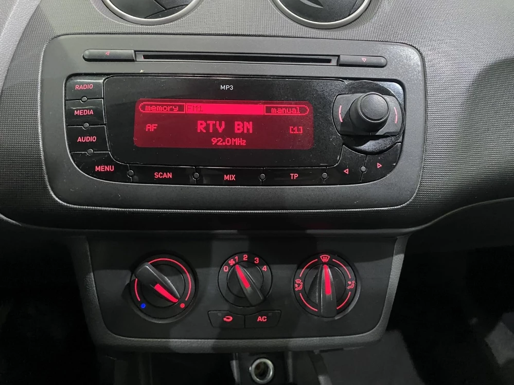 SEAT IBIZA 1.2 TDI