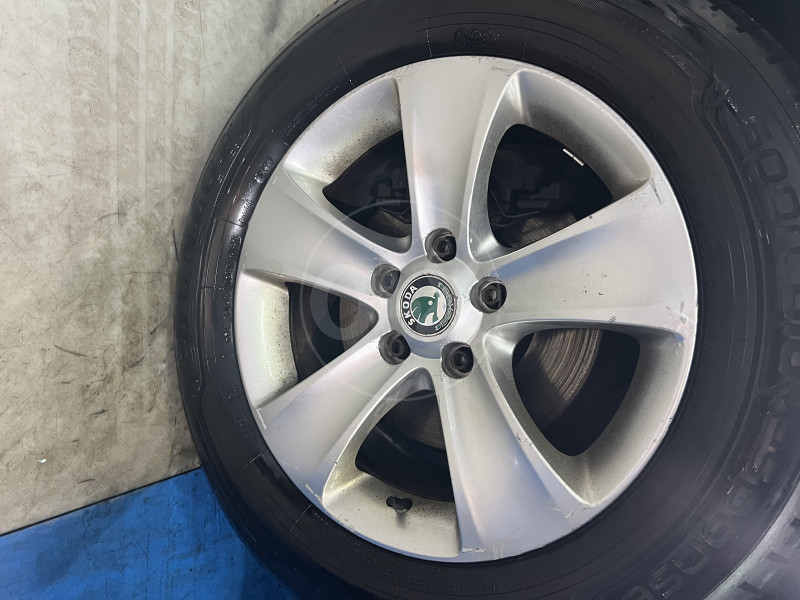 ŠKODA YETI 4X4 2.0 TDI