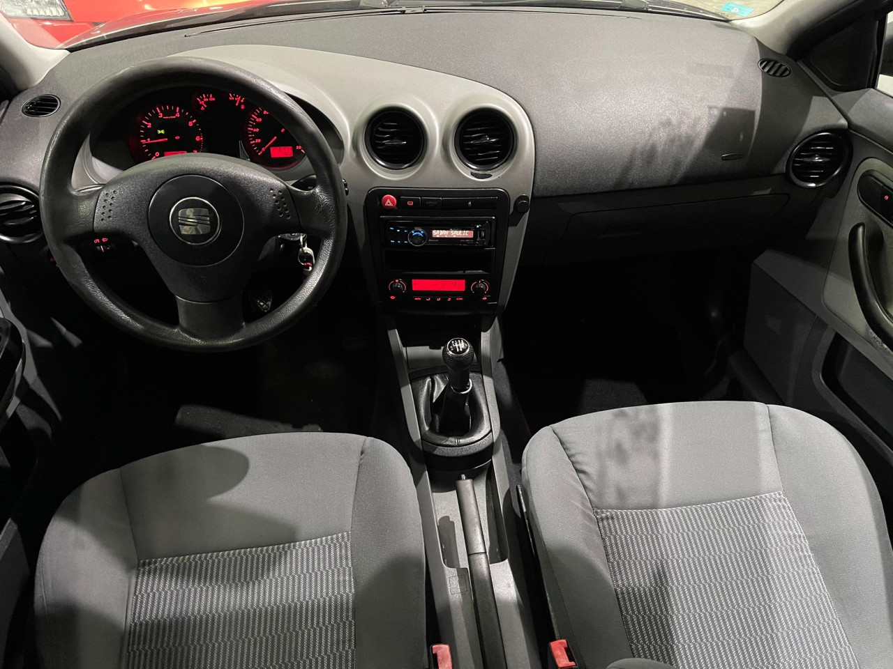 SEAT CORDOBA 1,4 MPI , 2004 GODINA, REGISTROVAN