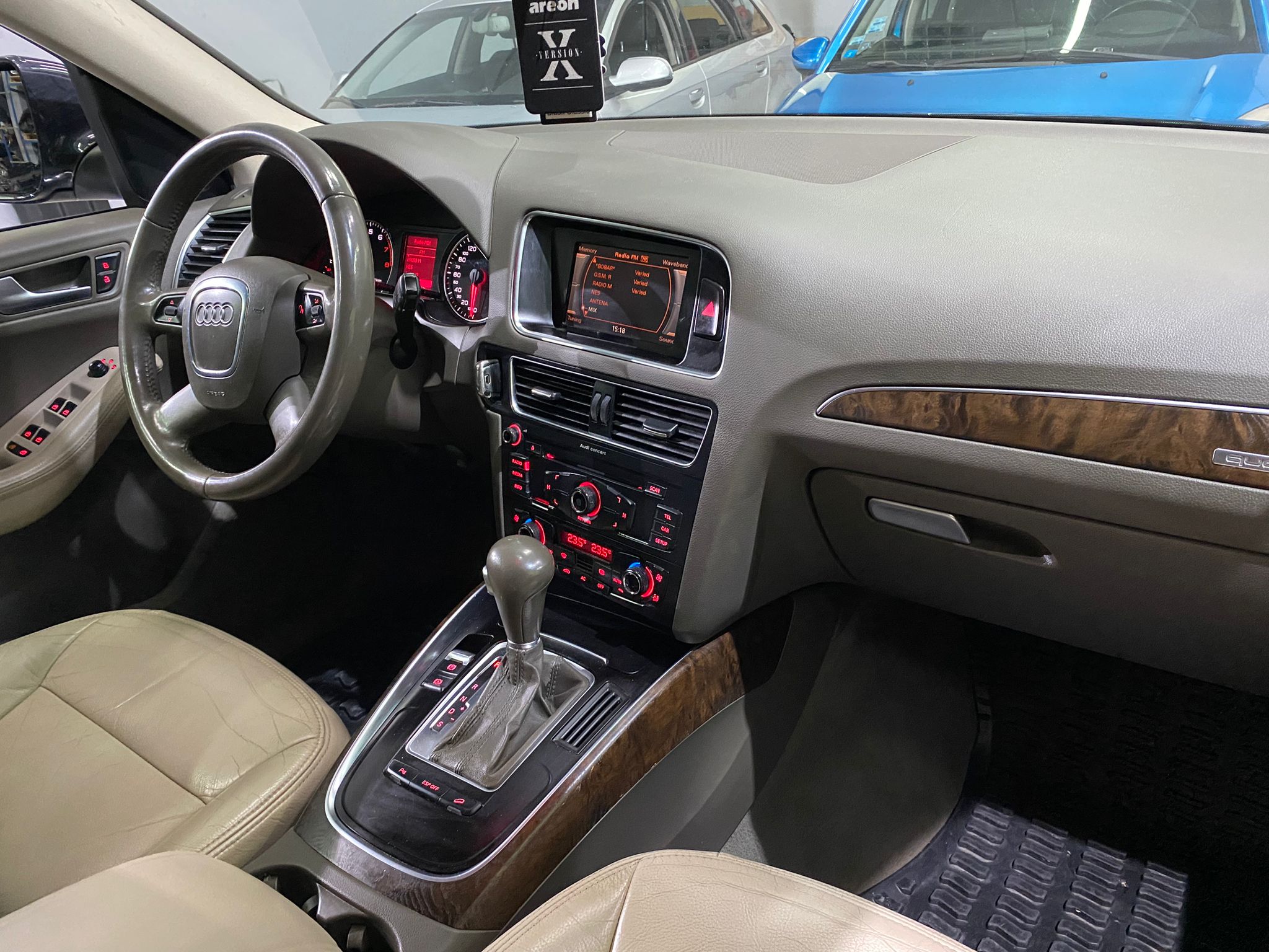 Audi Q5 2.0 QUATTRO BENZIN,2009, DSG AUTOMATIK