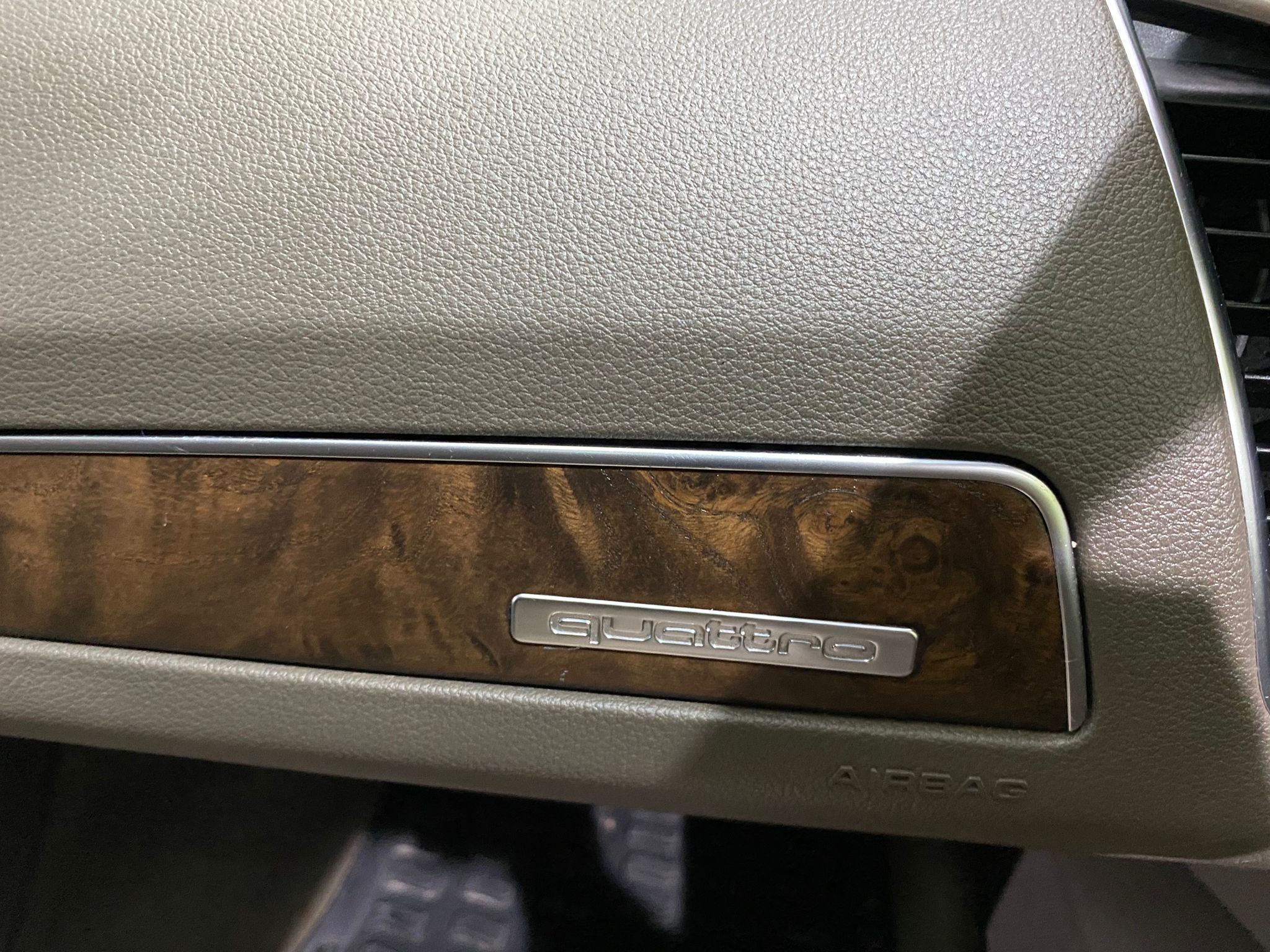 Audi Q5 2.0 QUATTRO BENZIN,2009, DSG AUTOMATIK