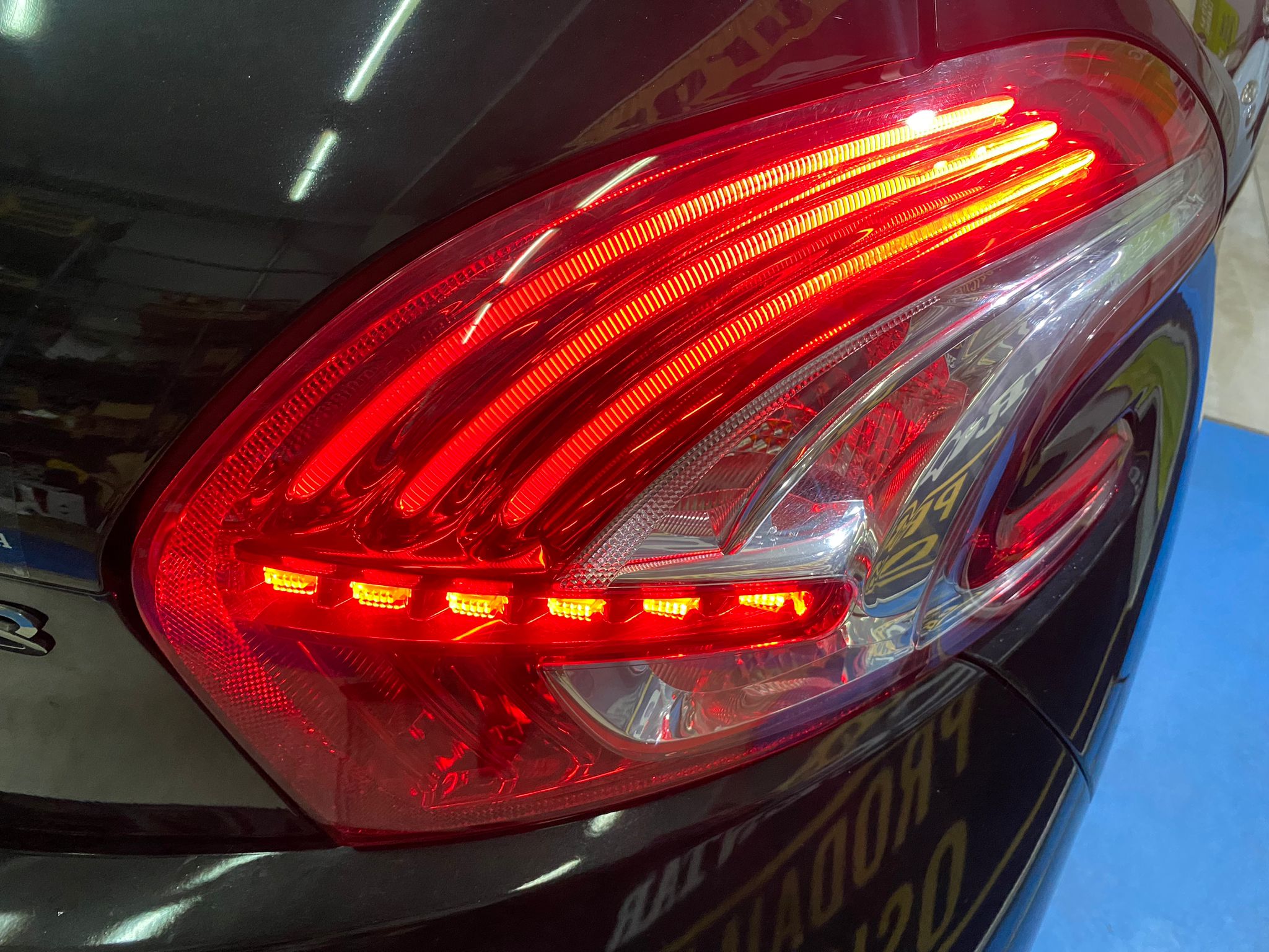 PEUGEOT 208 1.6 HDI,2014 GODINA, KLIMA