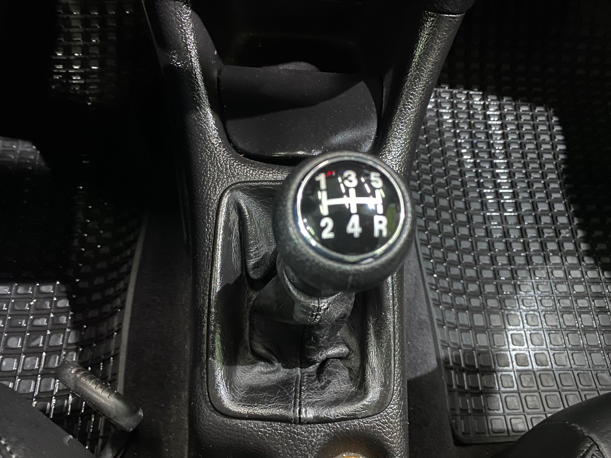 PEUGEOT 206 2.0 BENZIN, KABRIOLET,KOŽA,2001 GOD.