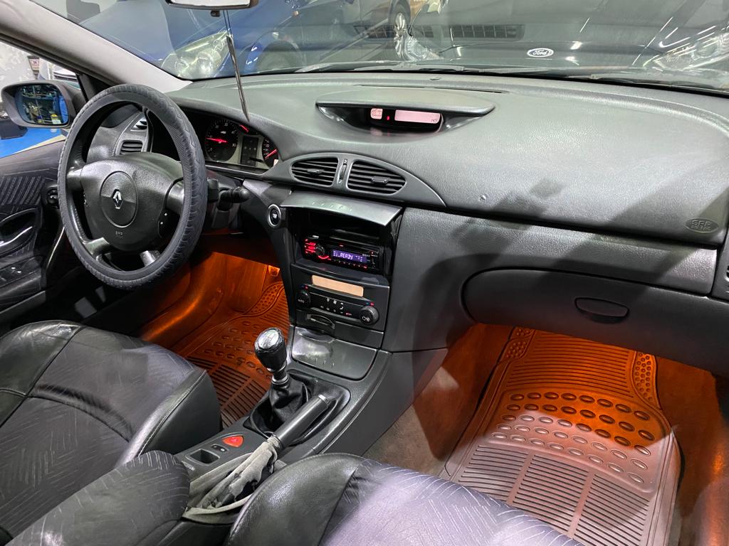 RENAULT LAGUNA 1.9 DCi, 2004 GOD, KLIMA