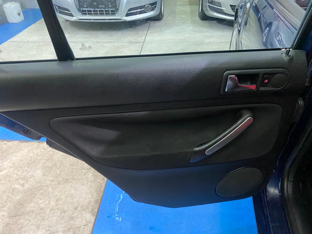 VOLKSWAGEN GOLF IV 1.9 TDI, 2002 GODINA, REGISTROVAN