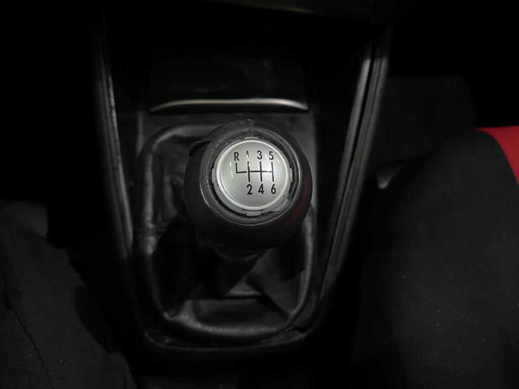 VOLKSWAGEN GOLF IV 1.9 TDI, 2002 GODINA, REGISTROVAN