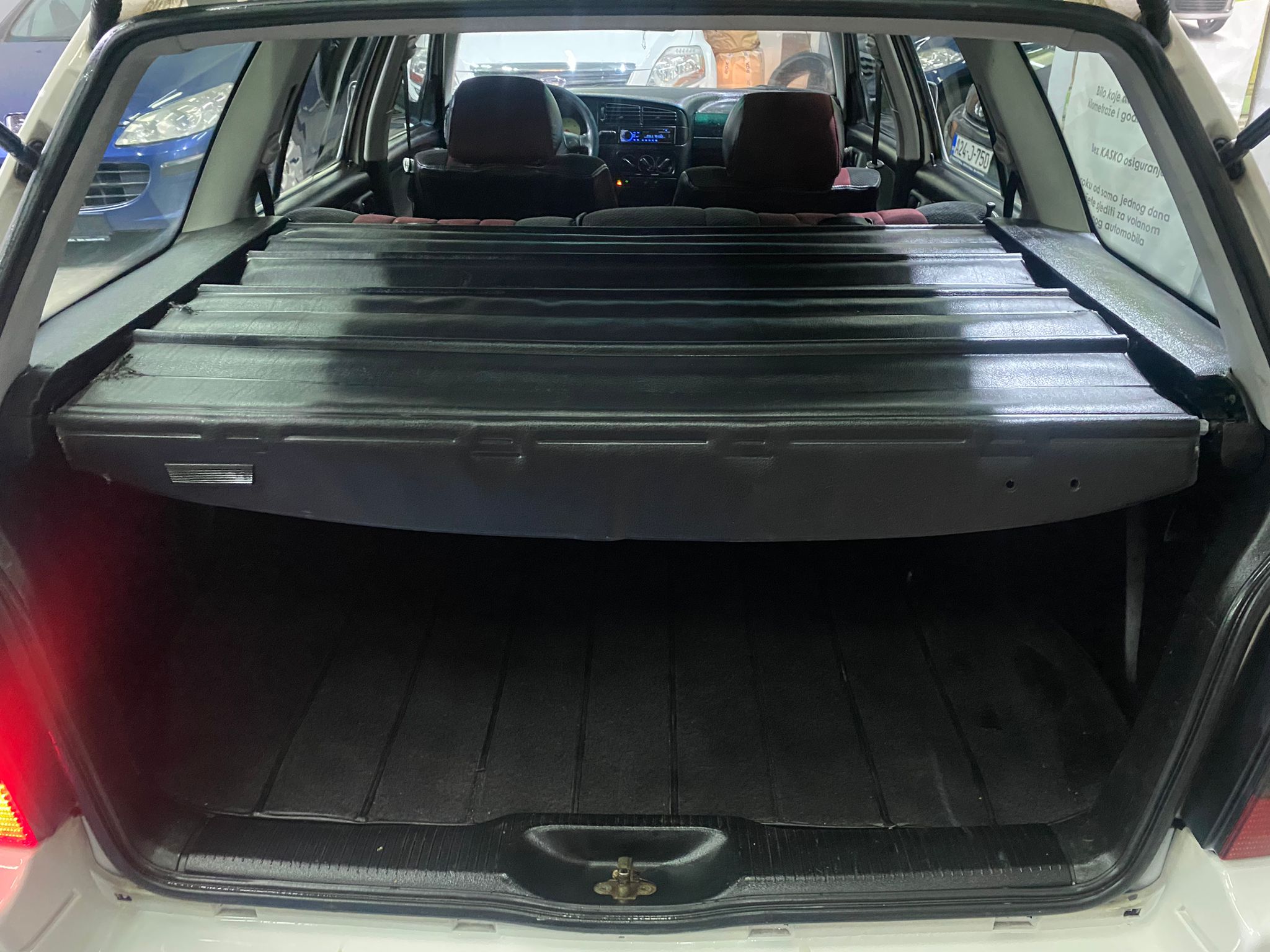 VW GOLF III 1.9 TDI KARAVAN, 1997 GOD, KLIMA