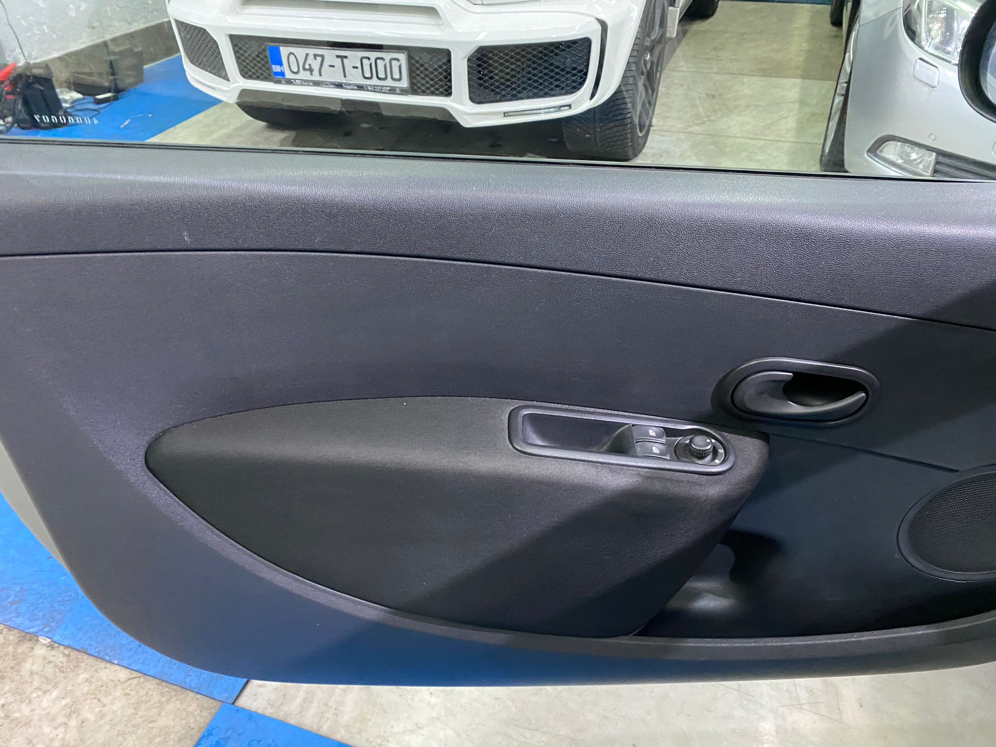 RENAULT CLIO 1.5 DCI, 2013 GODINA, ALU FELGE, KLIMA