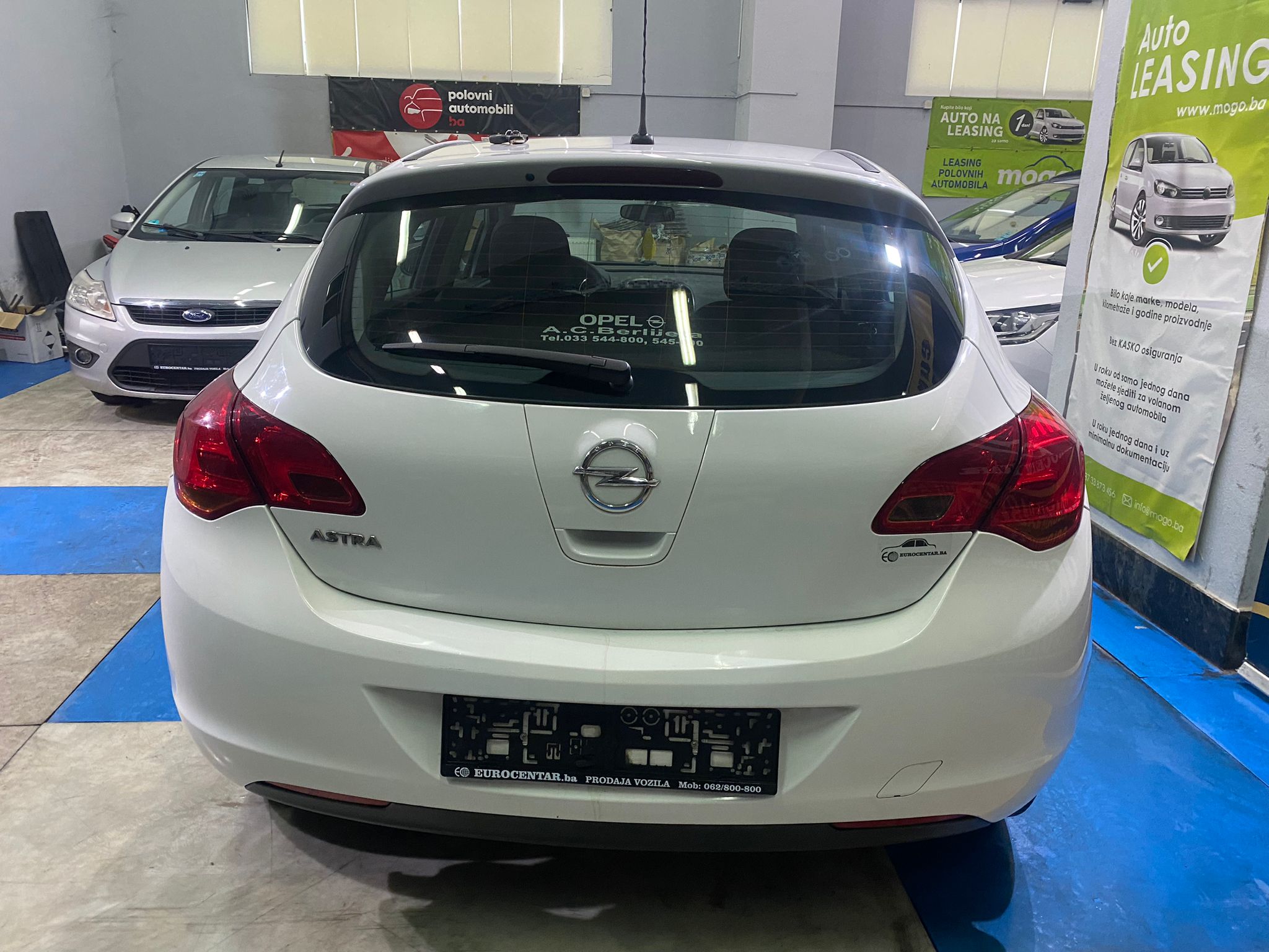 OPEL ASTRA J 1.4i, 2012 GODINA, 80000 KM PREŠLA