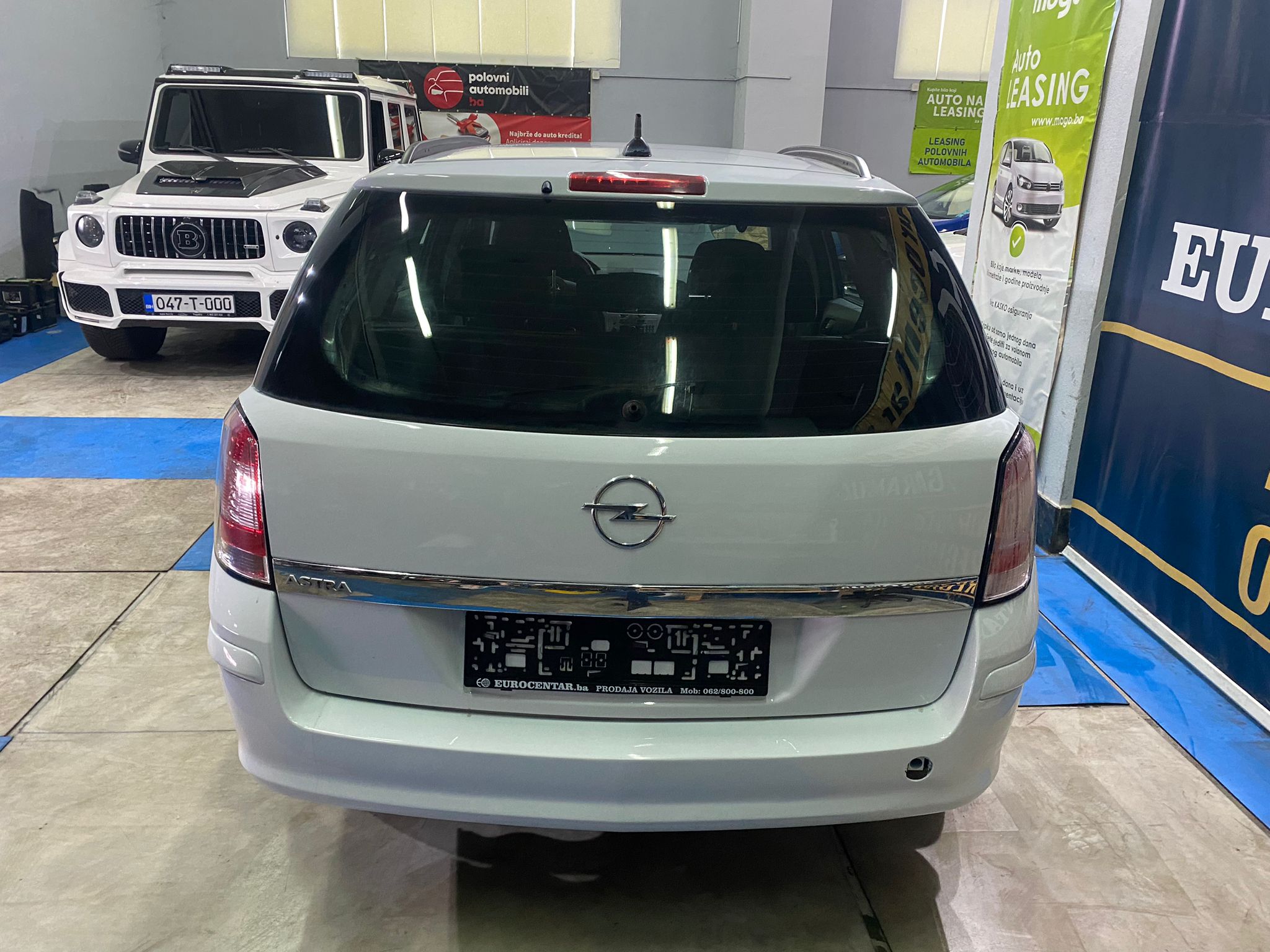 OPEL ASTRA 1.9 CDTI, 2008 GODINA, NAVIGACIJA
