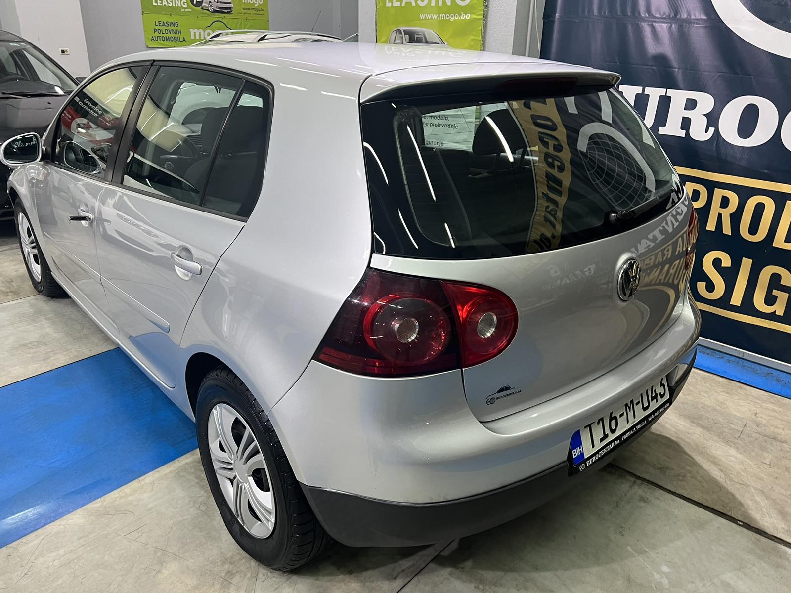 VW GOLF V 2.0 TDI, 2004 GODINA, REGISTROVAN