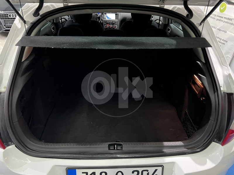 CITROEN C4 1.6 HDI AUTOMATIK , 2012 GODINA,REGISTROVAN