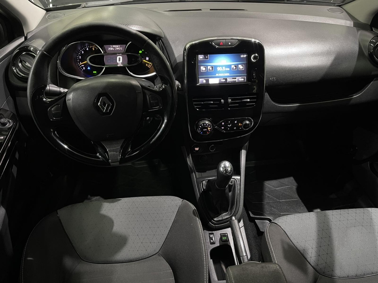 RENAULT CLIO 1.5 DCI, 2012 GODINA, NAVIGACIJA,REGISTROVAN 7/25