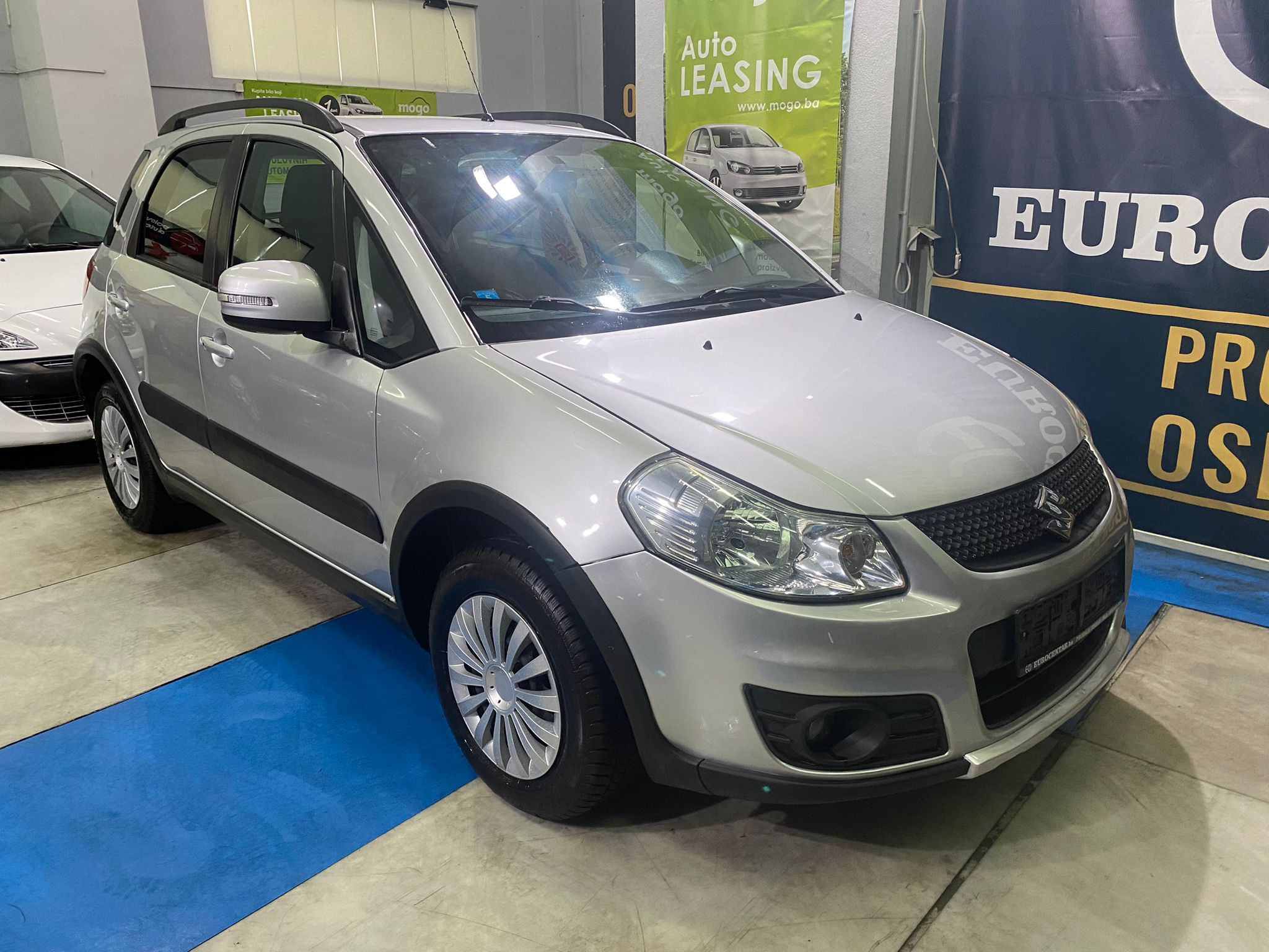 SUZUKI SX4 1.6 BENZ/PLIN , 4X4, 2012 GODINA