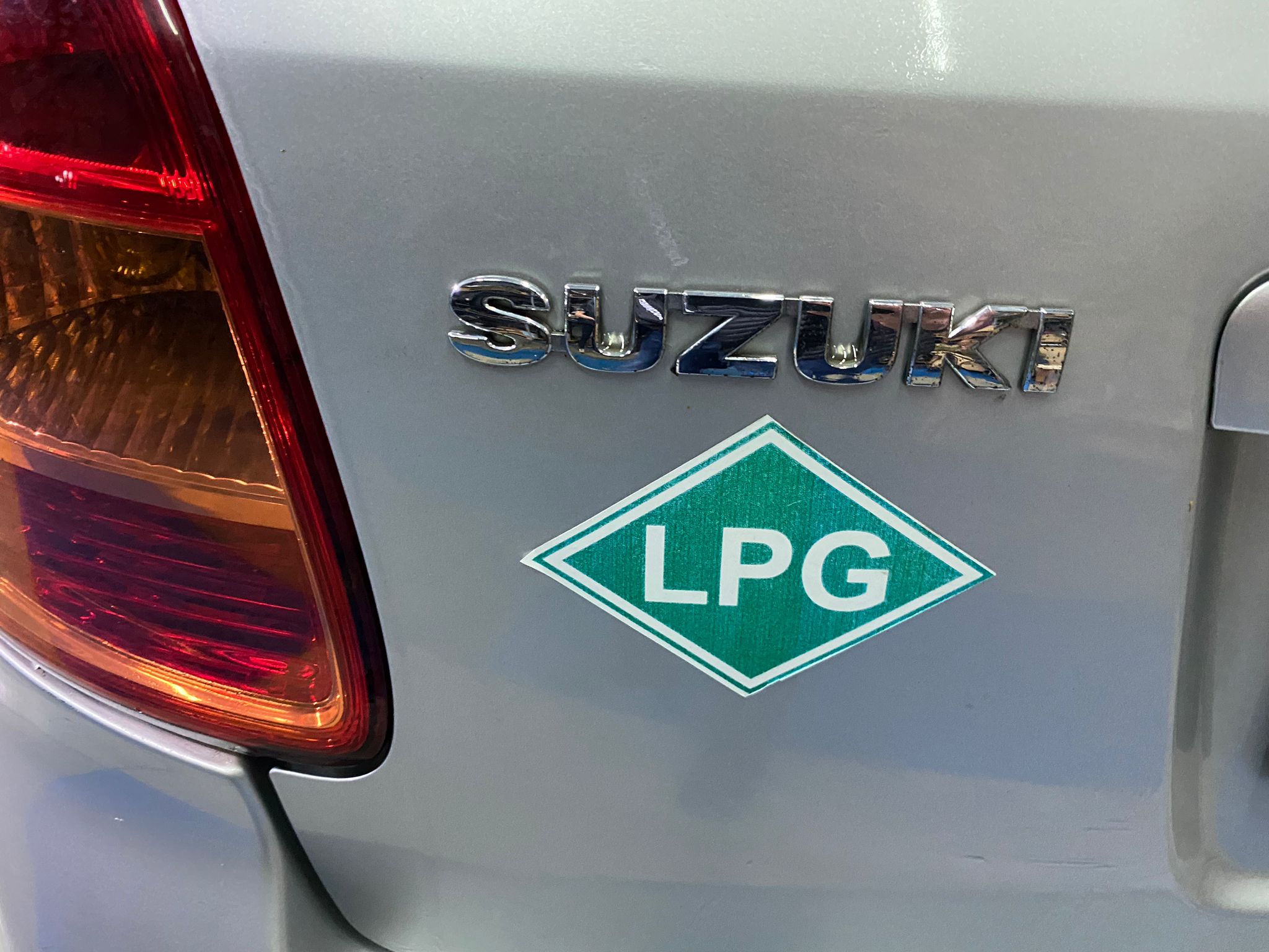 SUZUKI SX4 1.6 BENZ/PLIN , 4X4, 2012 GODINA
