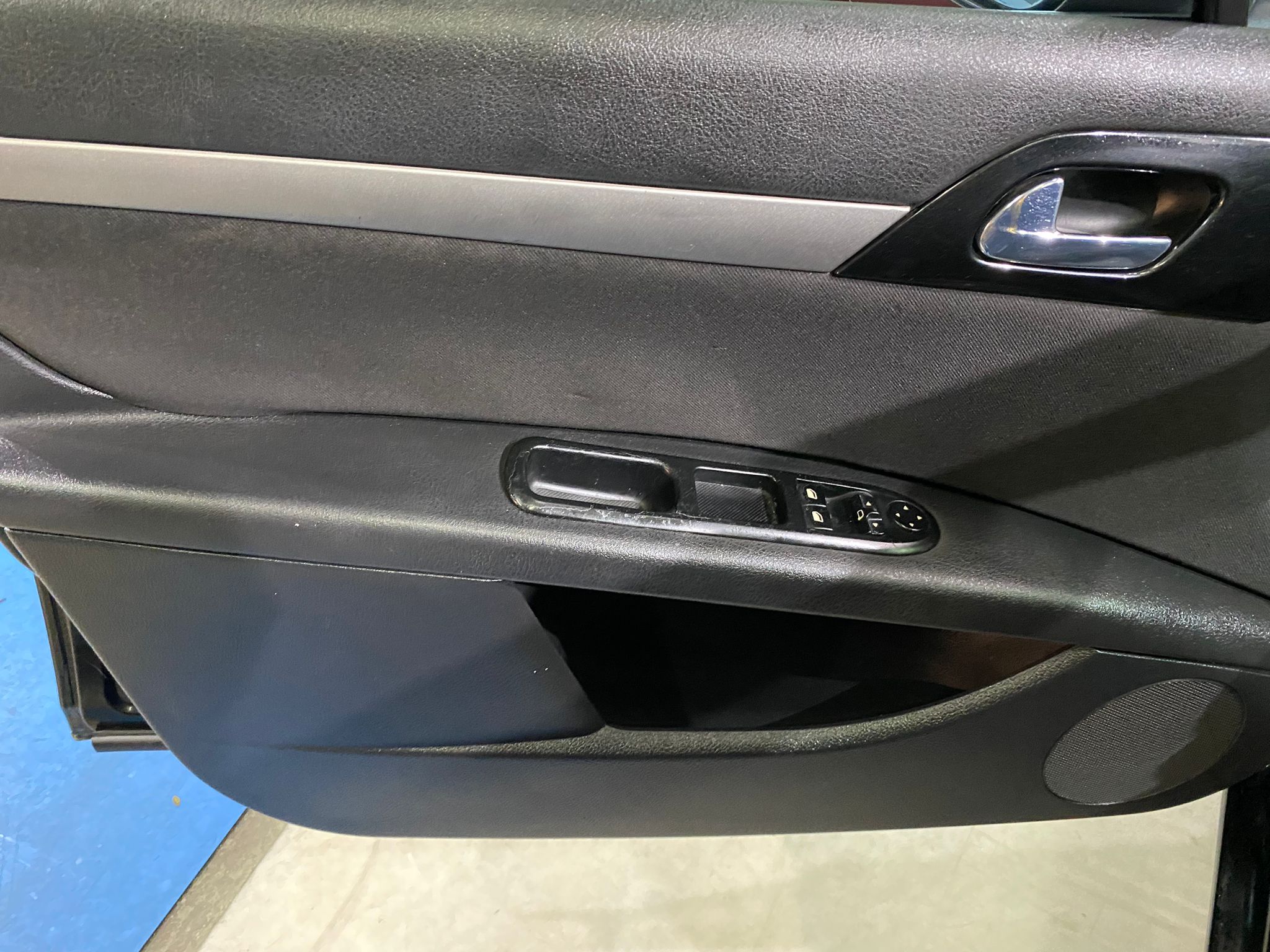 PEUGEOT 407 2.0 HDI, 2009 GOD, REGISTROVAN