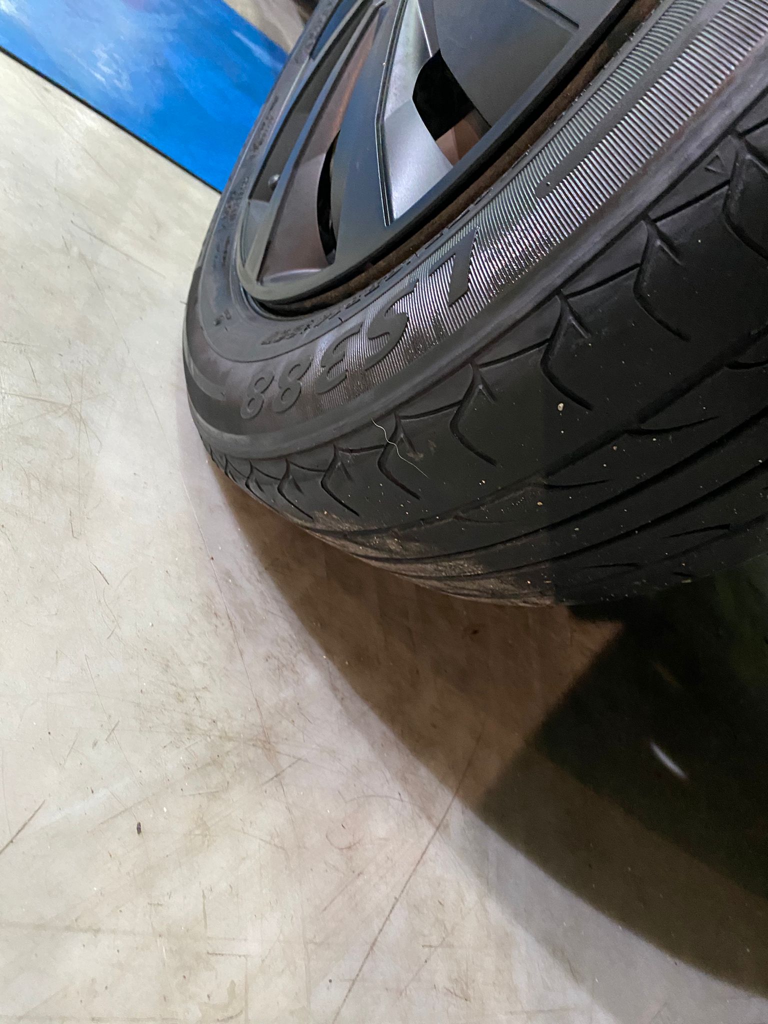 FORD FIESTA 1.6 TDCI, 2011 GOD, VOLAN S KOMANDAMA