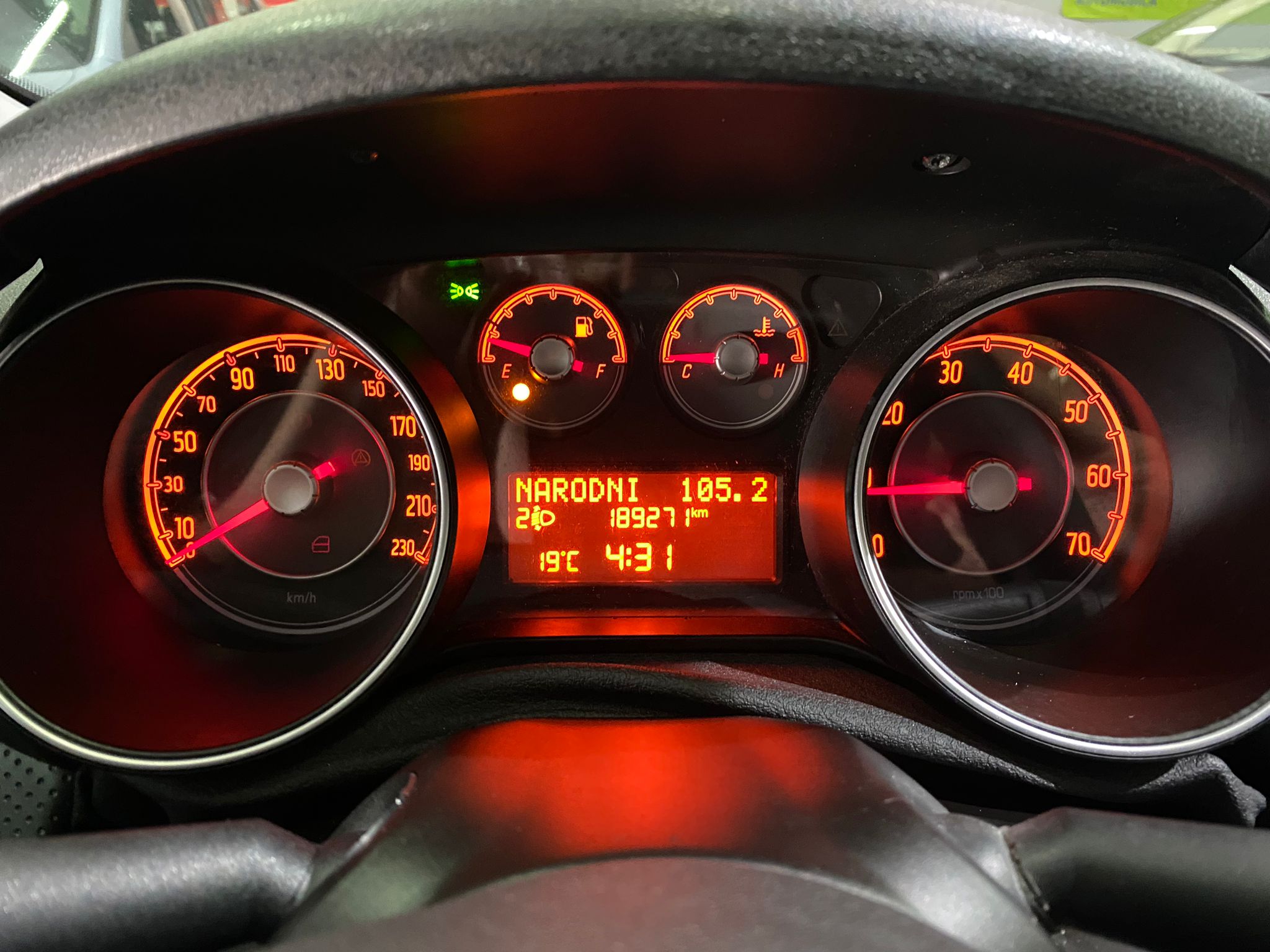 FIAT PUNTO EVO 1.3 mJET, 2011 GODINA, DIGITALNA KLIMA