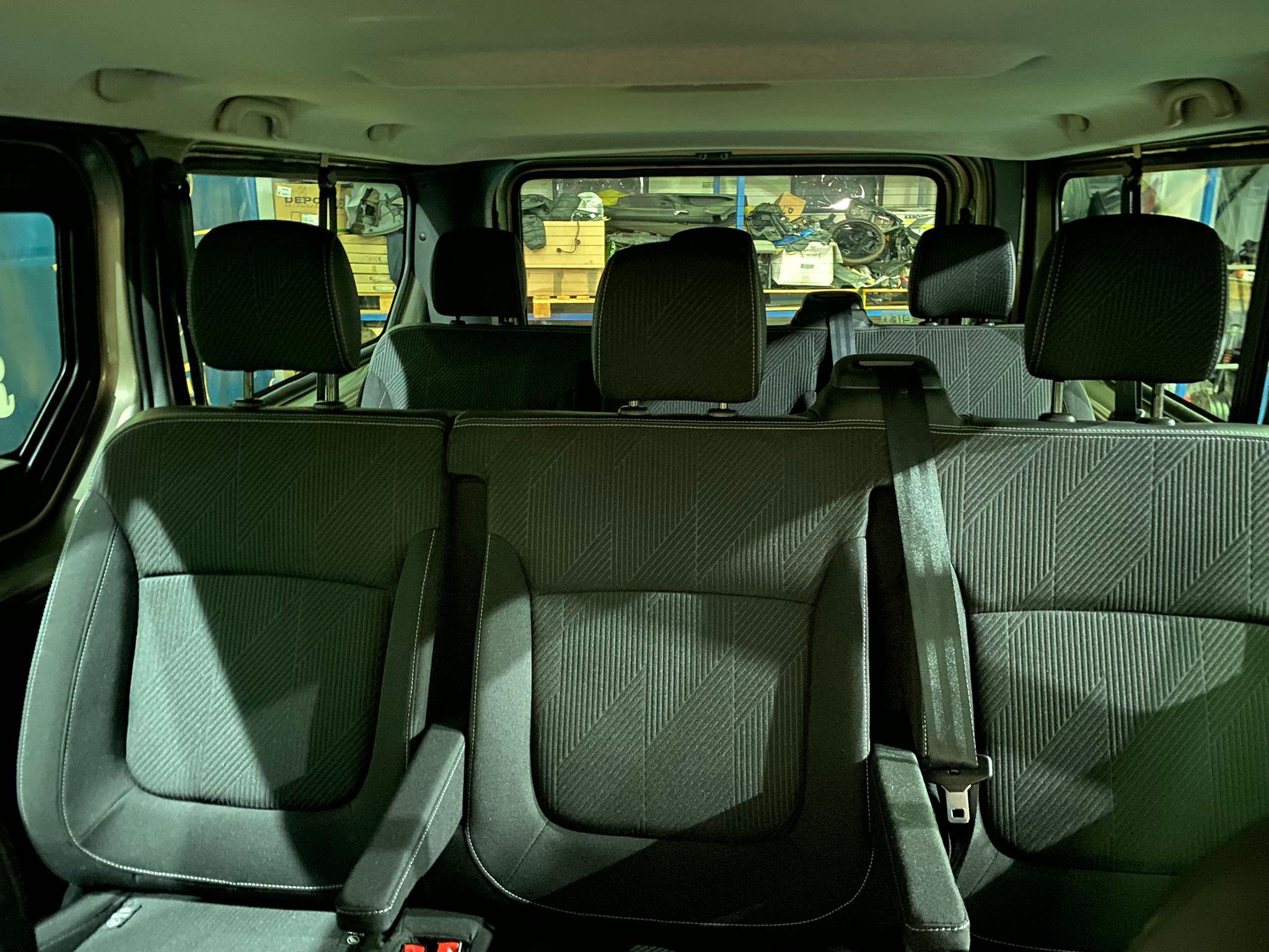 RENAULT TRAFIC 1.6 DCI, 2016 GOD, 7+1 SJED, REGISTROVAN