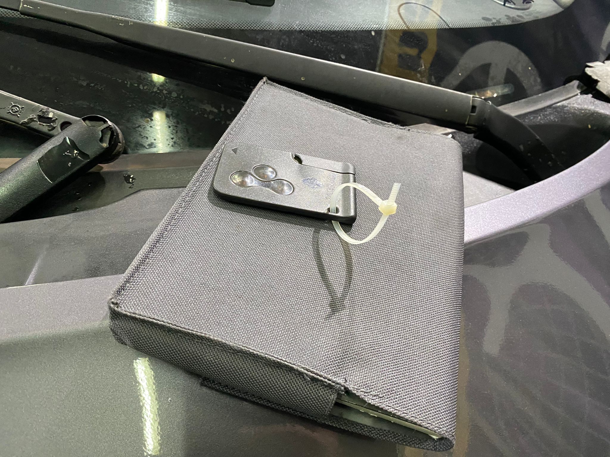 RENAULT SCENIC 1.9 DCI, 2004 GODINA, REGISTROVAN