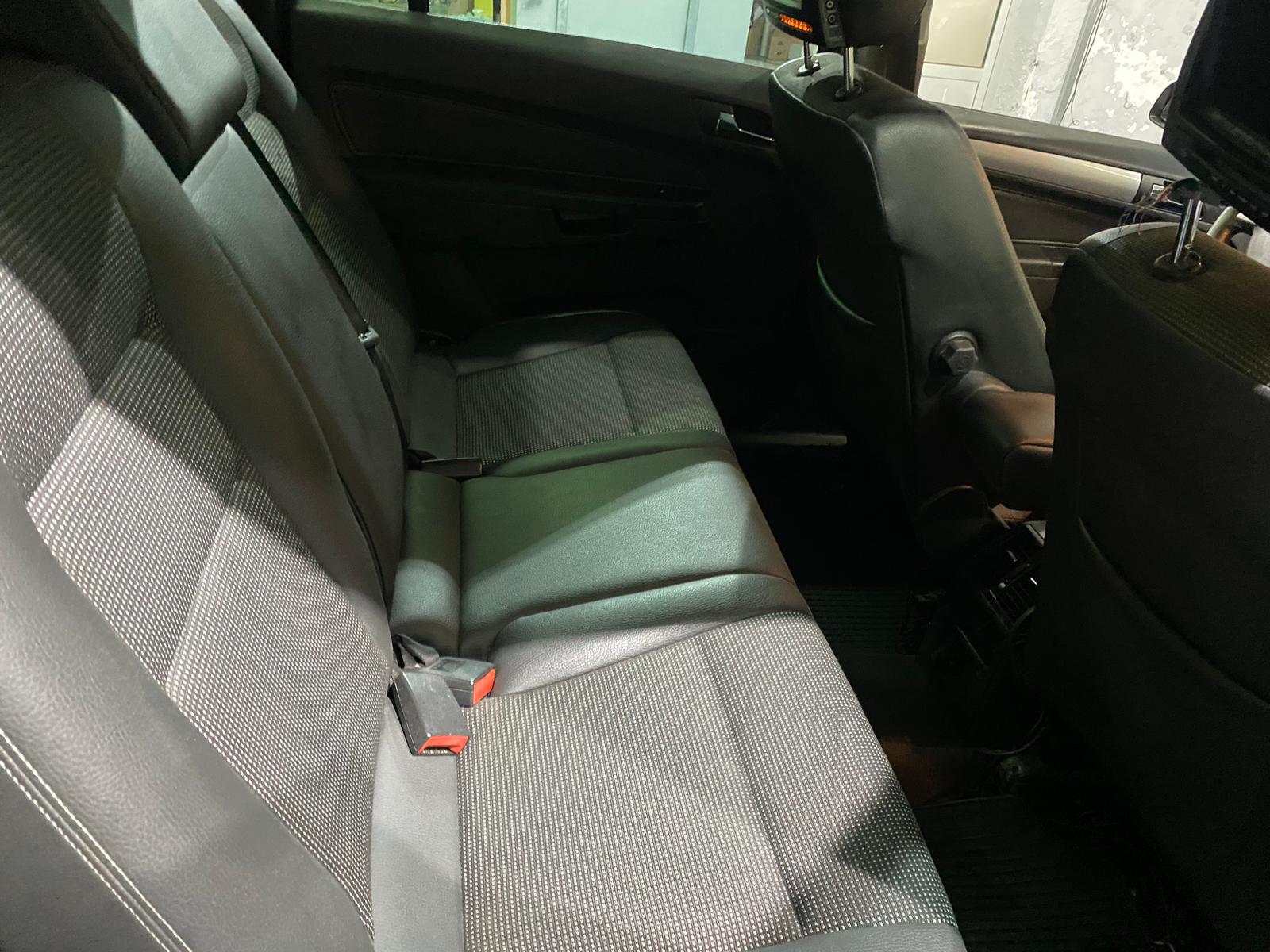 OPEL ZAFIRA 1.9 CDTI, 2006 GODINA, 7 SJEDIŠTA