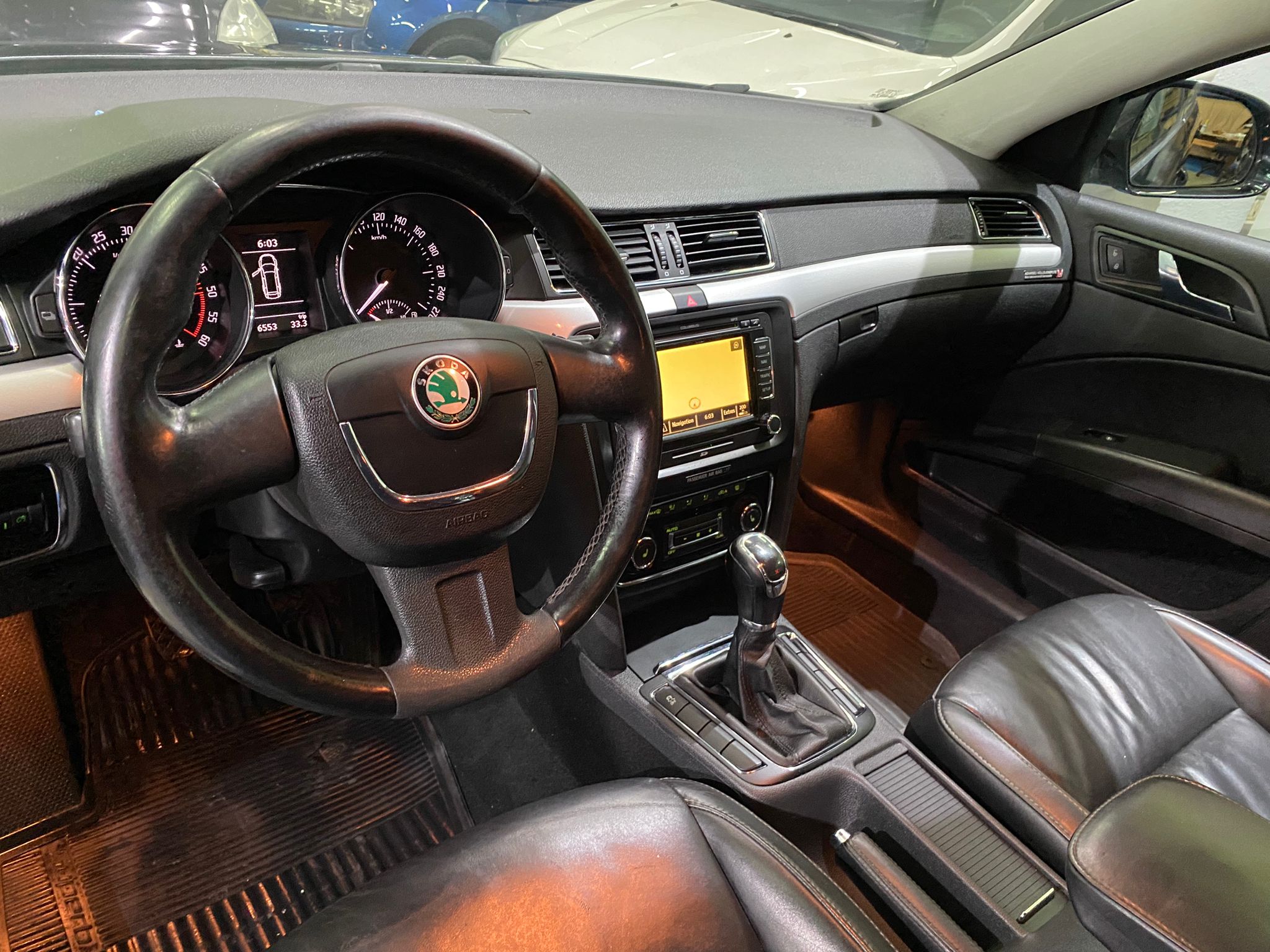 ŠKODA SUPERB 2.0 TDI STV AMBITION 4X4 , 2010 GODINA