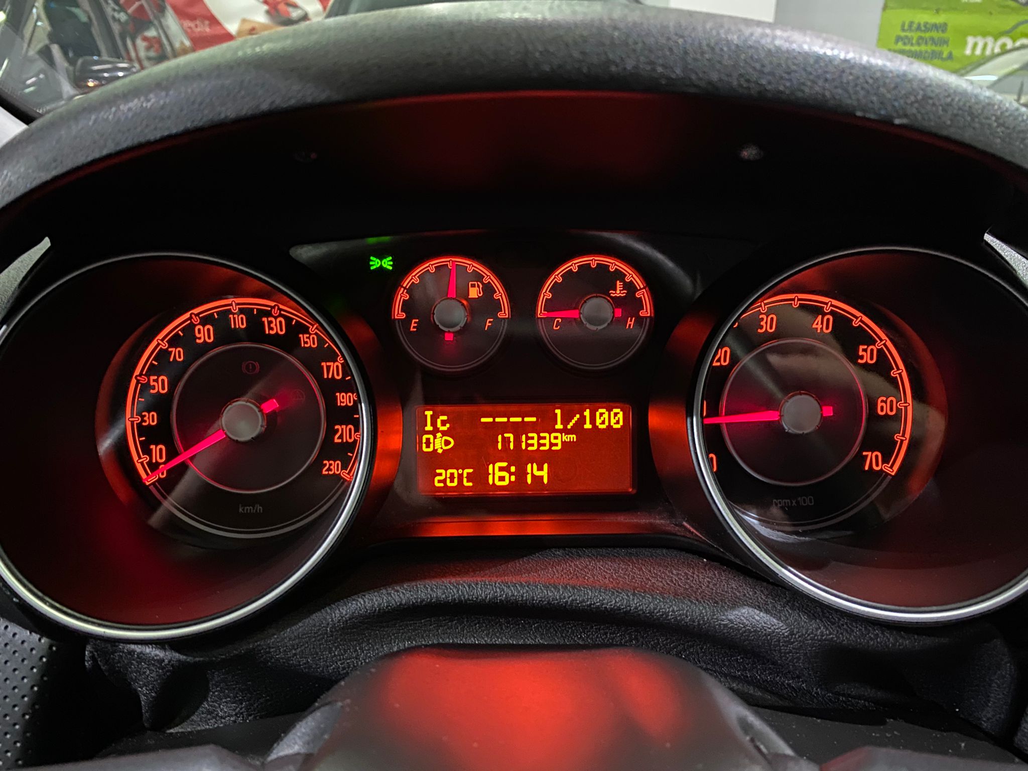 FIAT PUNTO 1.3 mJET, 2011 GOD, REGISTROVAN,ALU FELGE