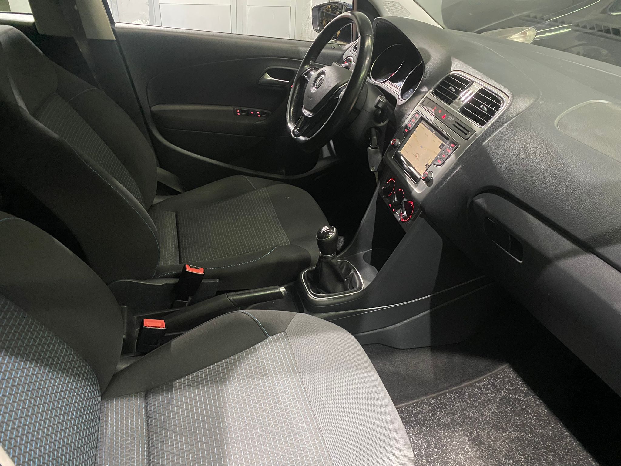 VOLKSWAGEN POLO 1.4 TDI, 2014 GOD, ALU FELGE