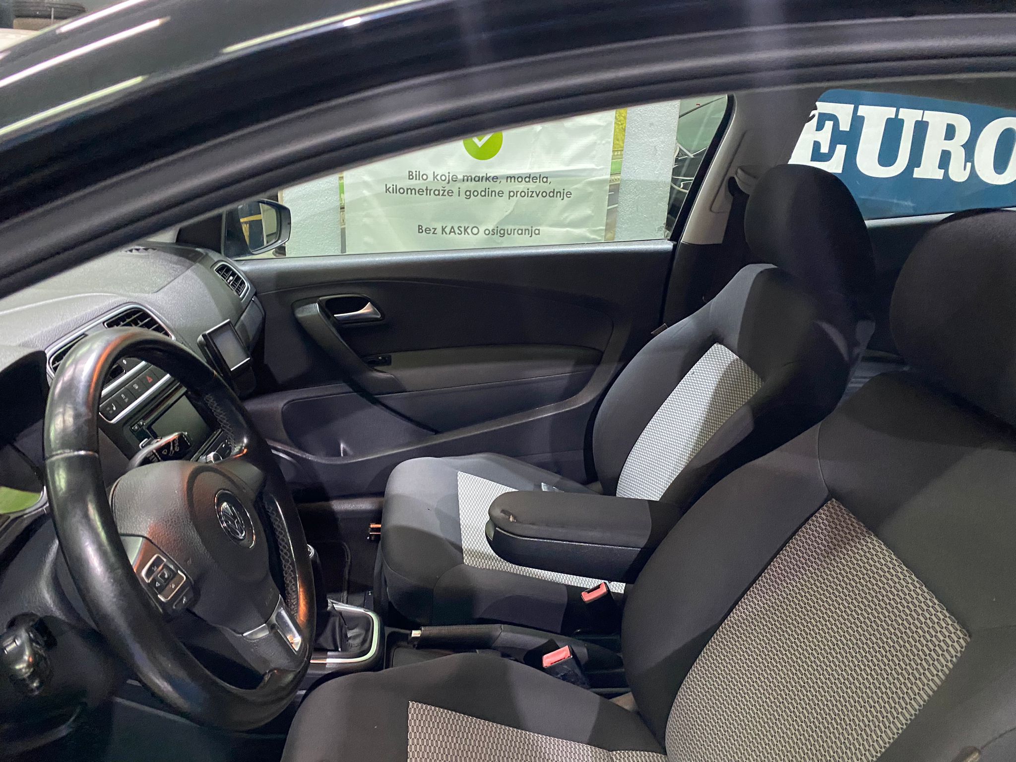 VW POLO 1.2 TDI , 2011 GOD, ALU FELGE, KLIMA,NAVIGACIJA