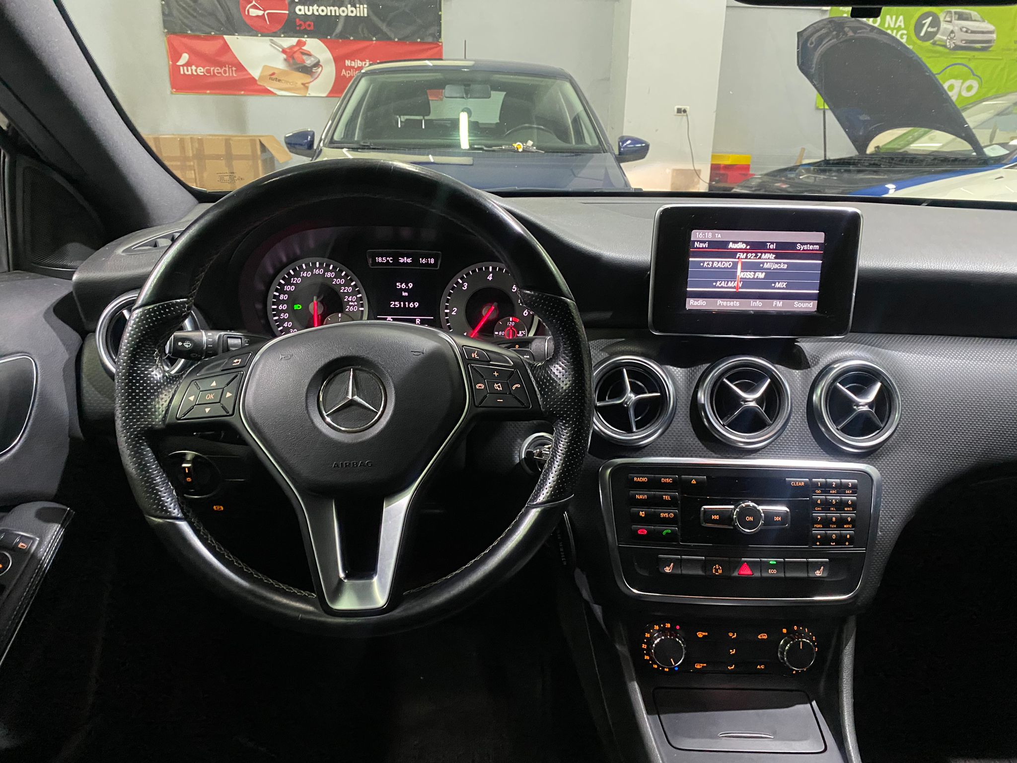 MERCEDES A180 CDI 7G TRONIC, 2013 GOD, BI-XENON