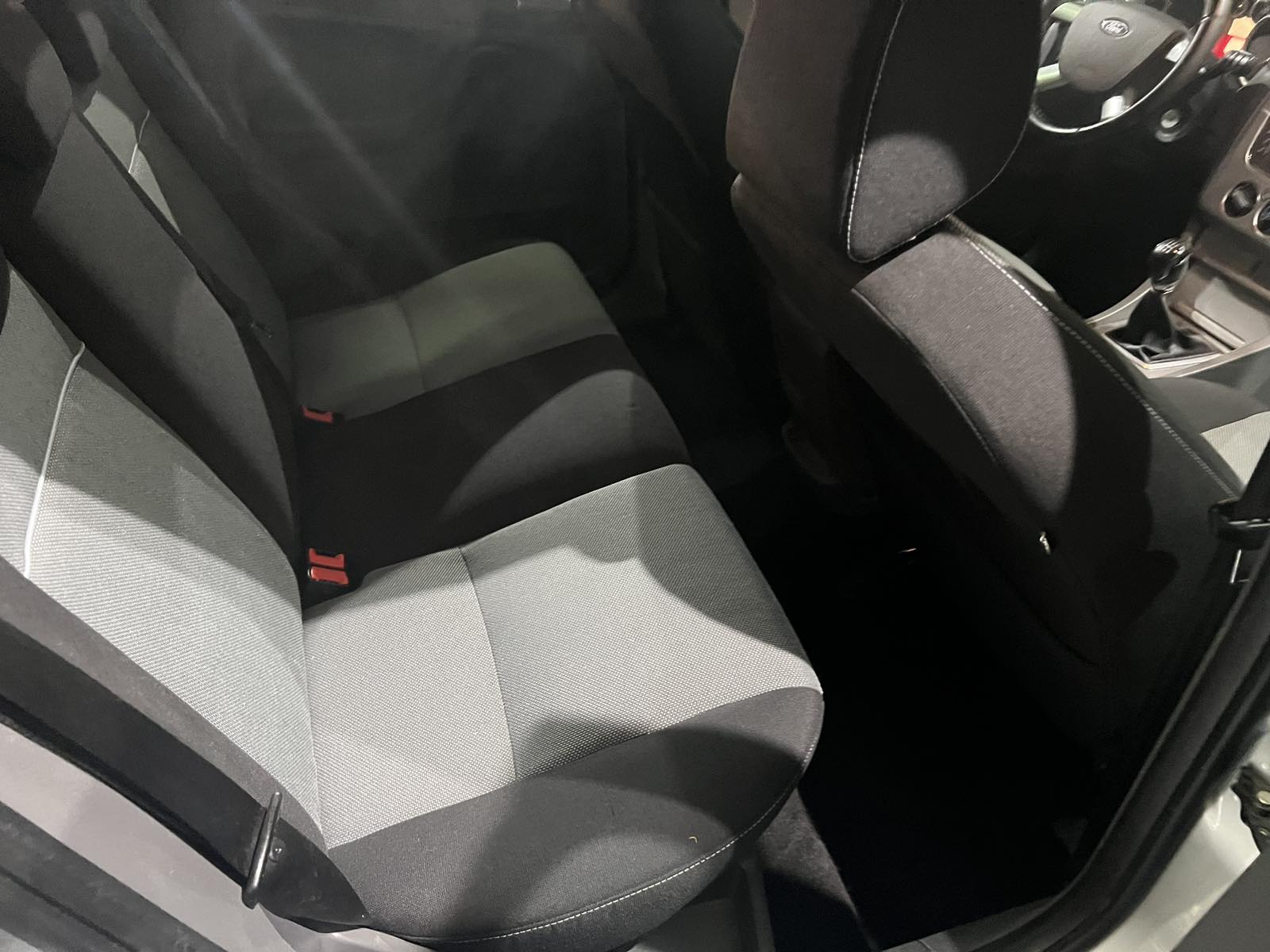 FORD FOCUS 1.6 TDCI , 2010 GOD, KLIMA, CD MP3